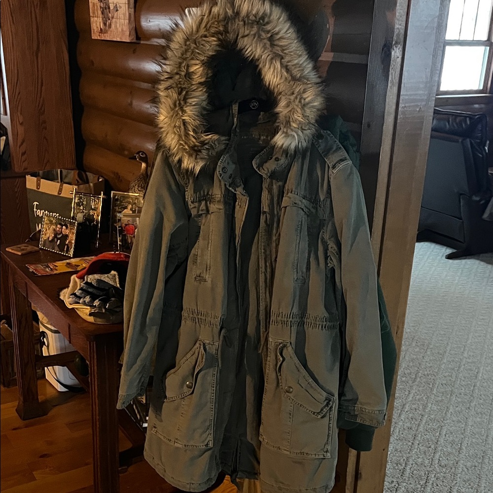 American Eagle Women’s Green Parka with Faux Fur Hood